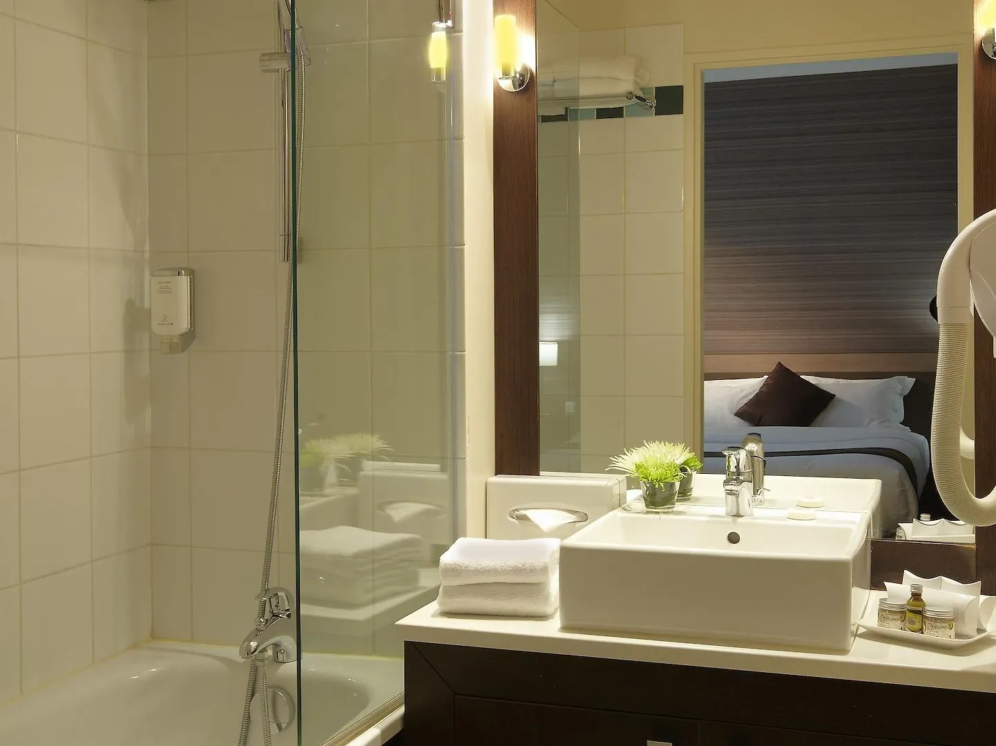 Citadines Republique Aparthotel Paris