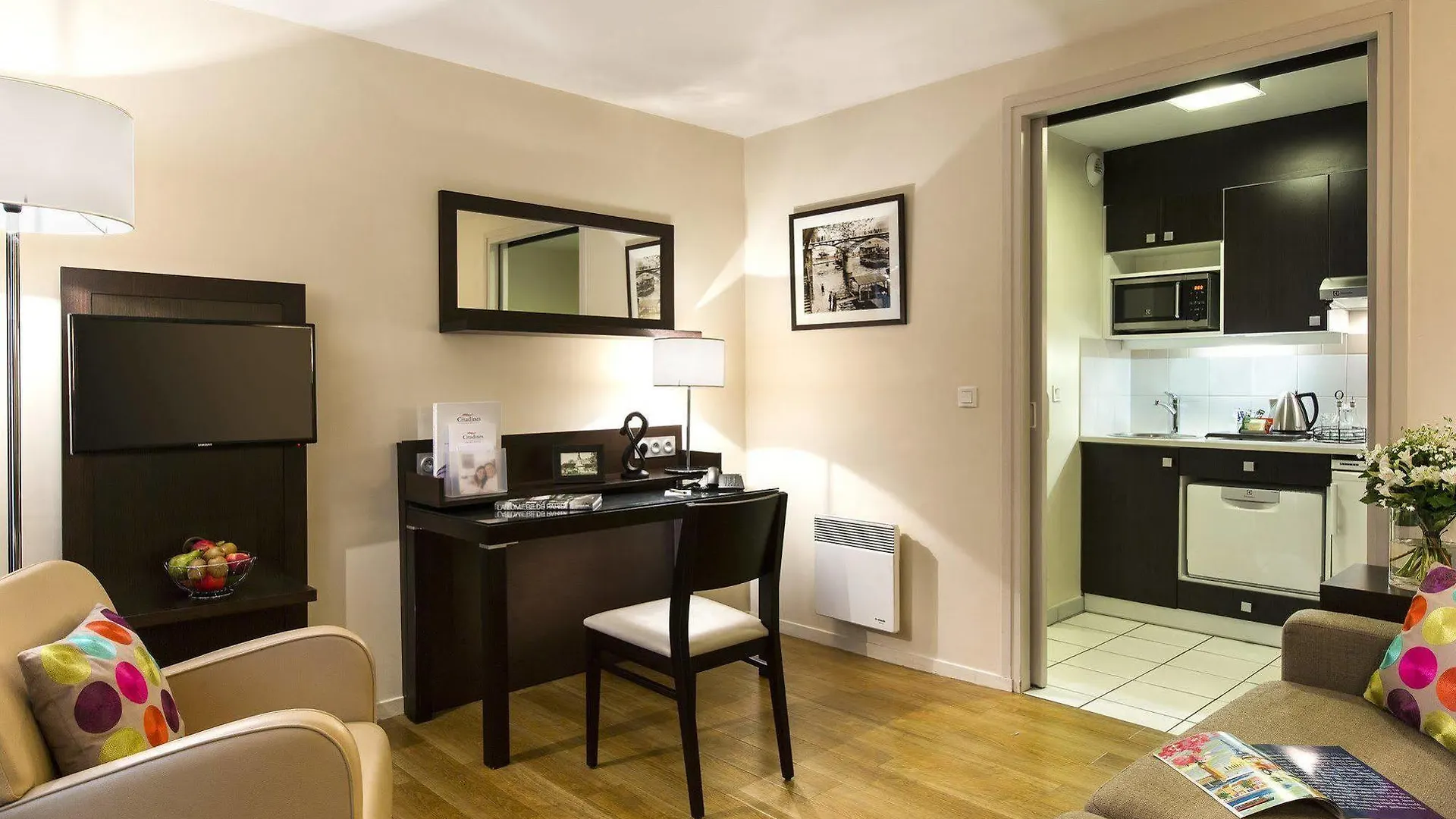 Citadines Republique 3*