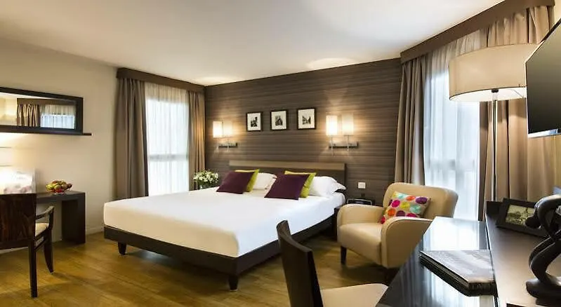 Citadines Republique Aparthotel Paříž